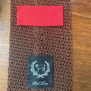 Del Toro silk tie in chocolate color
